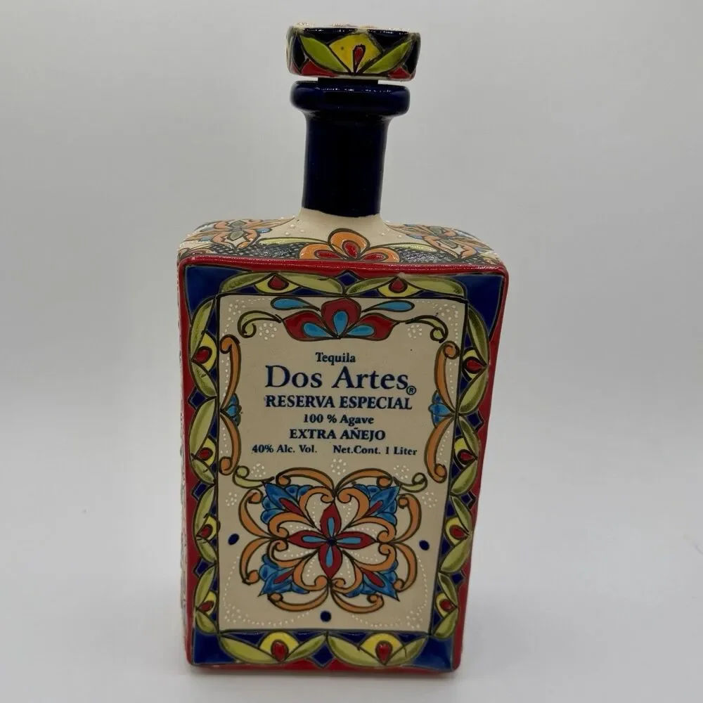 Dos Artes Reserva Especial Anejo Tequila Ceramic Collectors Empty Bottle 1L